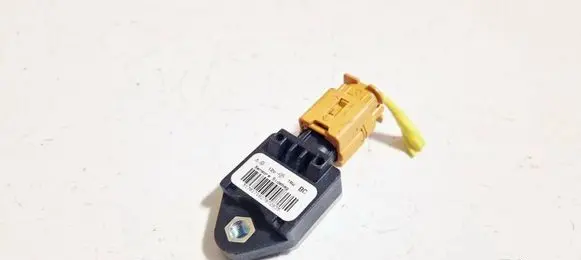 Fiat Punto (188) Airbag deployment crash/impact sensor 5170171827872835