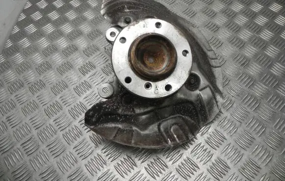 BMW X1 E84 Front wheel hub 6861206
