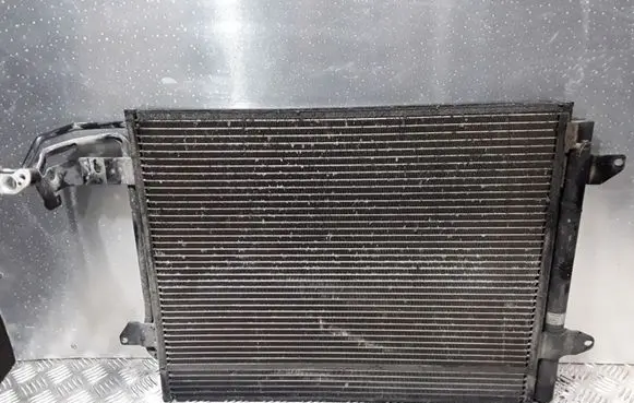Volkswagen Touran I A/C cooling radiator (condenser) 1T0820411B