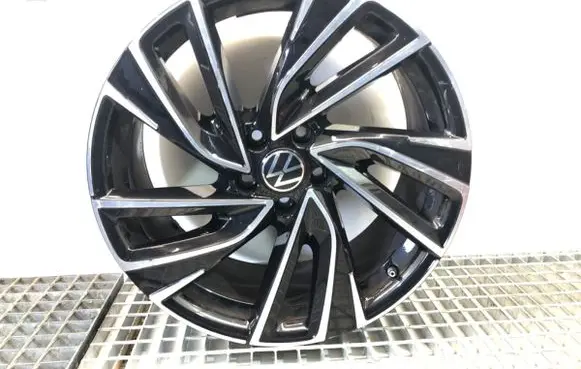 Volkswagen Arteon R17 alloy rim 3G8601025AA