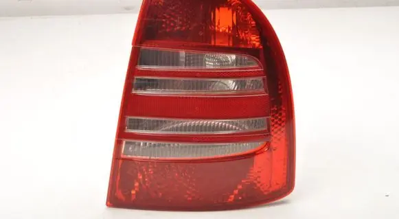 Skoda Superb B5 (3U) Rear/tail lights 3U5945112