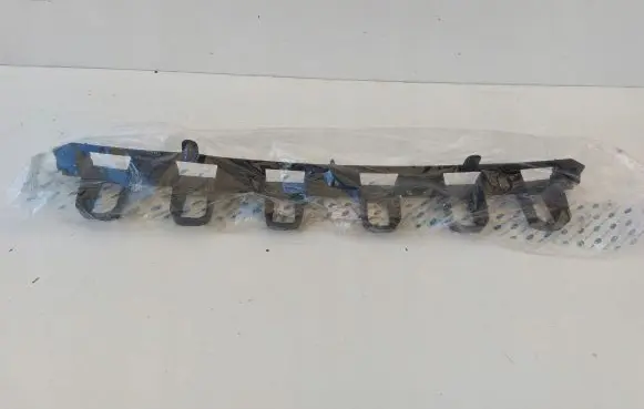 Ford Focus Rear bumper support beam JX7B17B861CB