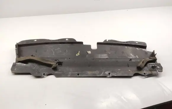 Front bumper skid plate/under tray