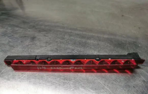 Audi A4 S4 B5 8D Third/center stoplight 8D9945097B