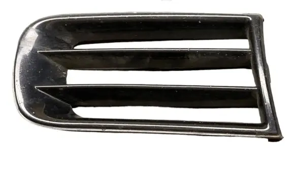 Skoda Fabia Mk2 (5J) Front bumper lower grill 5J0807682A