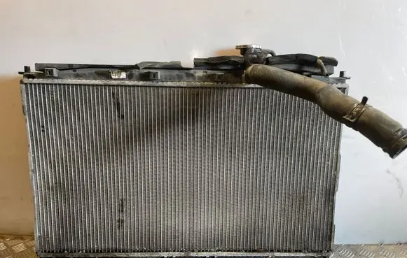 Hyundai Santa Fe Coolant radiator 07C21