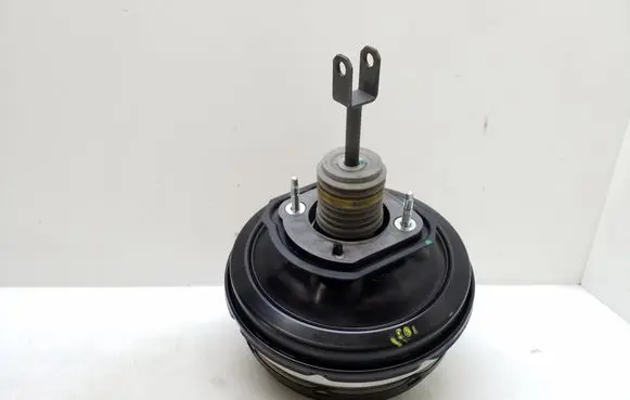 BMW 5 F10 F11 Brake booster 967260 96726020