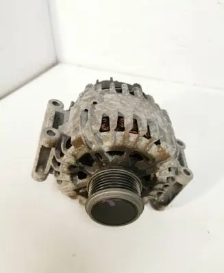 Volkswagen Golf VII Generator/alternator 06J903023H 313002935 2611730D