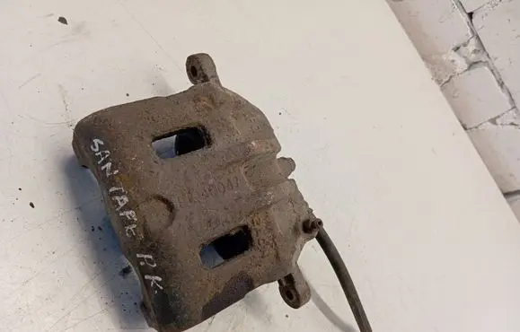Hyundai Santa Fe Front brake caliper