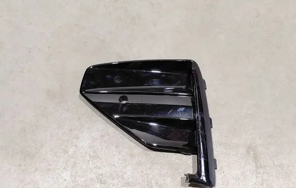 Volvo V60 Front bumper lower grill 31455562