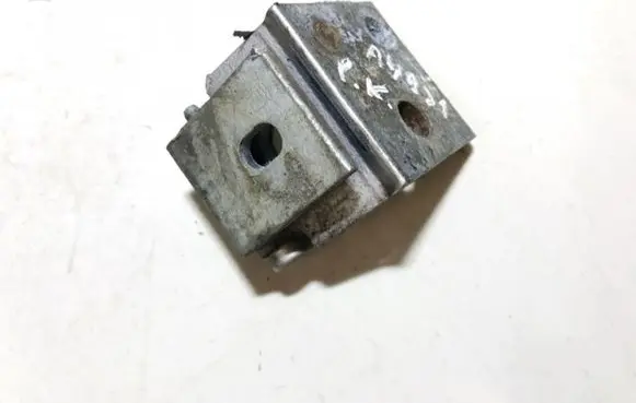 Citroen Xsara Front door upper hinge