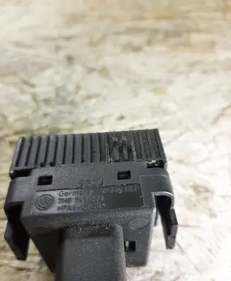 Volkswagen Transporter - Caravelle T5 Headlight level height control switch 7H0941333
