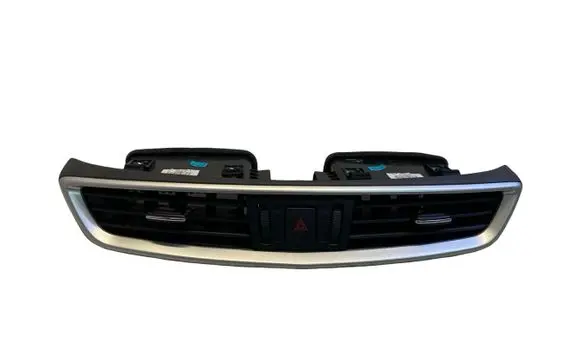 Nissan Qashqai Dash center air vent grill 687504EA0A