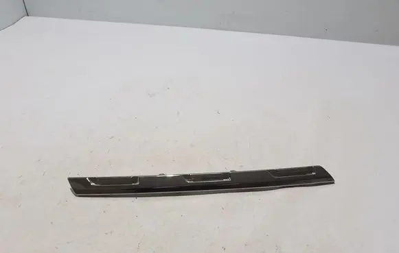Renault Trafic III (X82) Other exterior part 623833048R