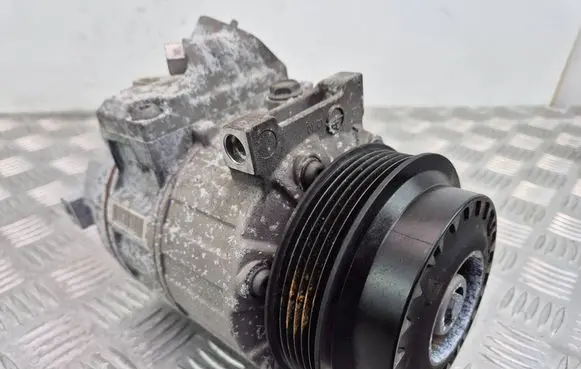 Mercedes-Benz E W212 Air conditioning (A/C) compressor (pump) A0022304511 0090794071 Z0006615D