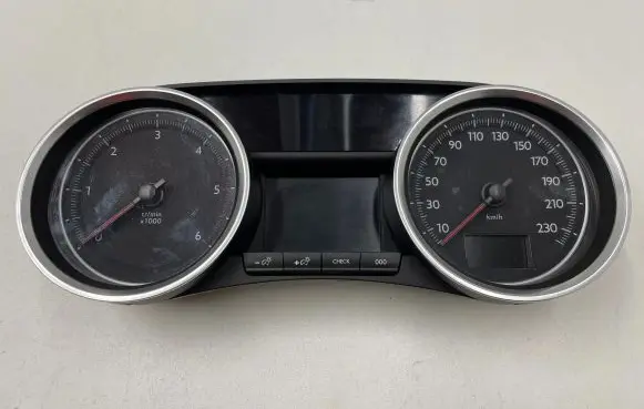 Peugeot 508 RXH Speedometer (instrument cluster) 5550030709