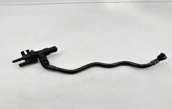 BMW 2 F22 F23 Fuel tank valve 7643106
