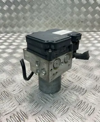 BMW 5 F10 F11 ABS Pump 6797668