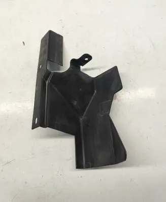 Chevrolet Camaro Intercooler air guide/duct channel 23331073 9869