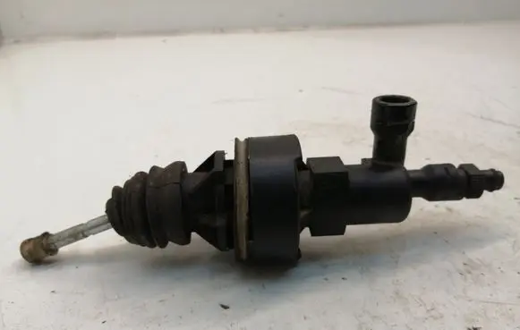 Ford Transit Clutch master cylinder 511035910