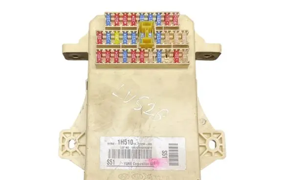 Hyundai i30 Fuse module 919501H510