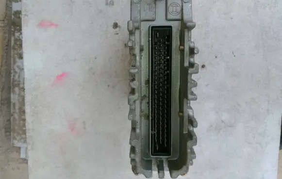 Seat Alhambra (Mk1) Engine control unit/module 028906021gt