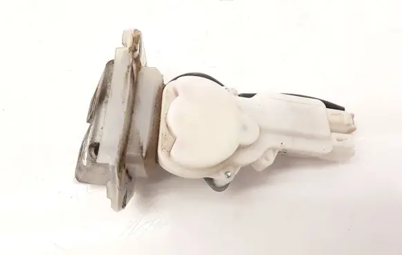 Suzuki Swift I Tailgate/trunk/boot lock/catch/latch