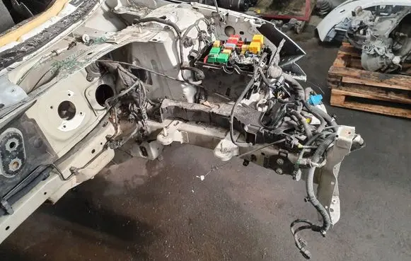 Peugeot 308 Front quarter panel EWP