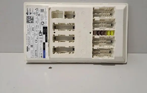 BMW X7 G07 Central body control module 5B3CFC2 5B8E989