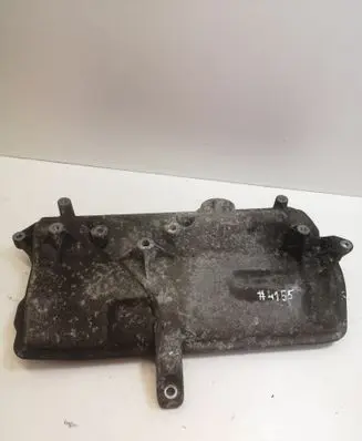 Mercedes-Benz A W169 Rocker cam cover A6400100667 6400100667