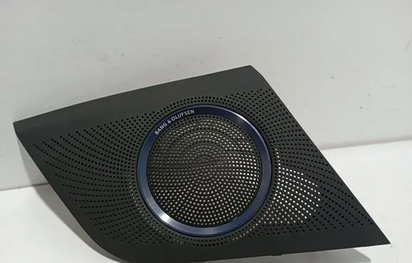 Side speaker trim/cover
