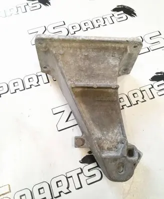 BMW 5 E39 Engine mounting bracket 6753362 2211