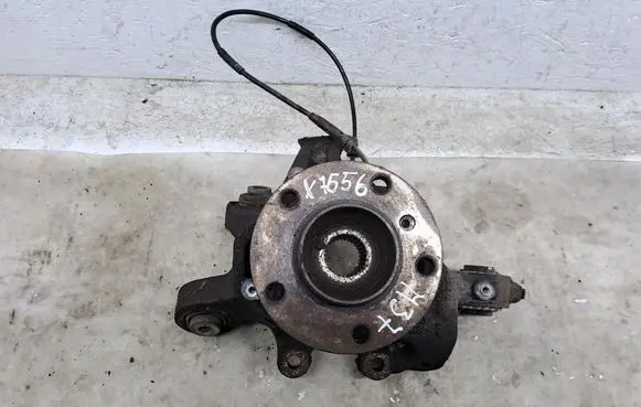 BMW X3 F25 Rear wheel hub spindle/knuckle 6790498