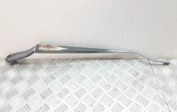 KIA Sorento Front wiper blade arm