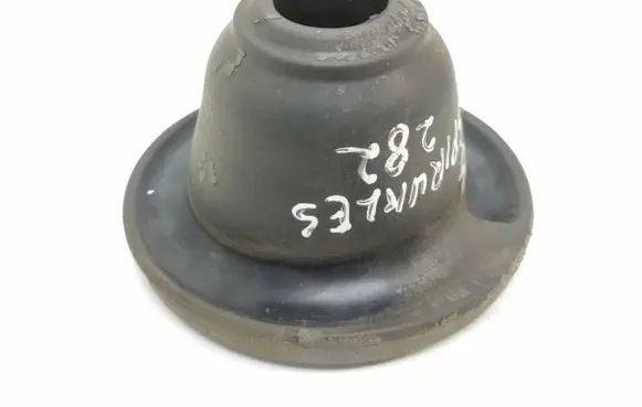 Suzuki Grand Vitara II Rear coil spring rubber mount 