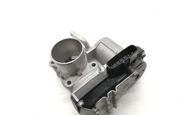 Mitsubishi Space Star Throttle valve 