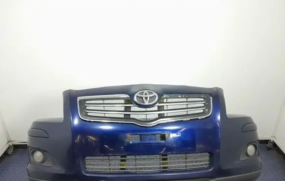 Toyota Avensis Verso Front bumper