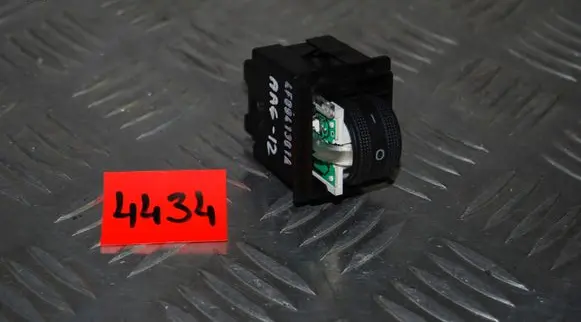 Audi A6 S6 C6 4F Headlight level height control switch 4F0941301A