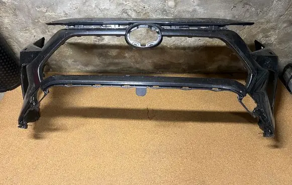 Toyota RAV 4 (XA50) Front bumper 521194A921