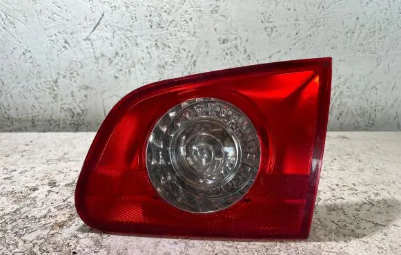 Volkswagen PASSAT B6 Tailgate rear/tail lights 3C9945094