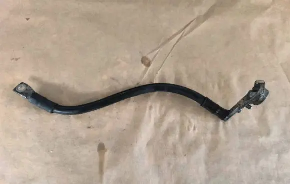 Volkswagen Transporter - Caravelle T5 Negative earth cable (battery)