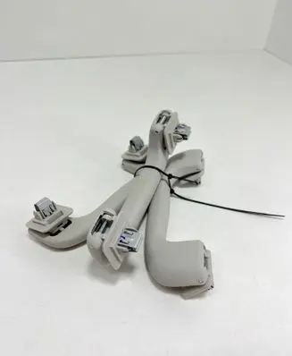 MG ZS A set of handles for the ceiling