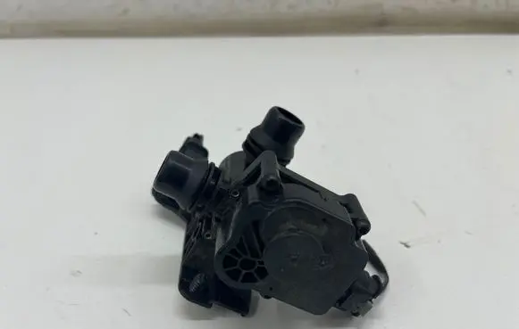 Mercedes-Benz EQE v295 Electric auxiliary coolant/water pump A0005061500