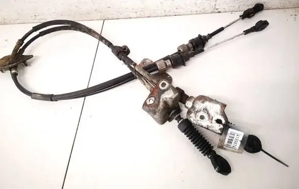 Mazda 6 Gear shift cable linkage 