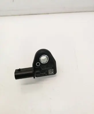 Skoda Octavia Mk3 (5E) Airbag deployment crash/impact sensor 3Q0959351A