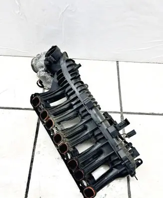 Land Rover Evoque I Intake manifold G4D39424CB 17082015A08375