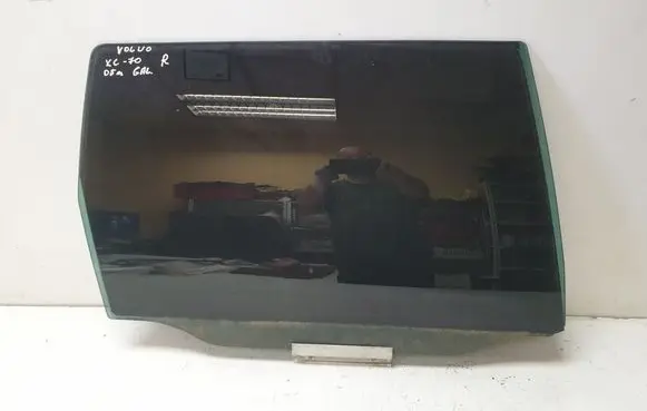 Volvo XC70 Rear door window glass 43R00054