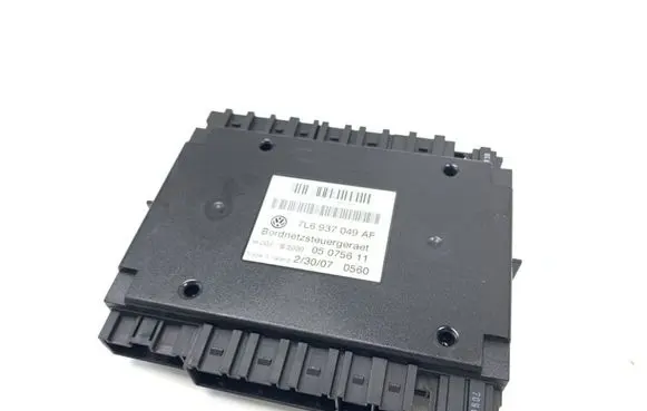 Volkswagen Touareg I Comfort/convenience module 7L6937049AF 05075611