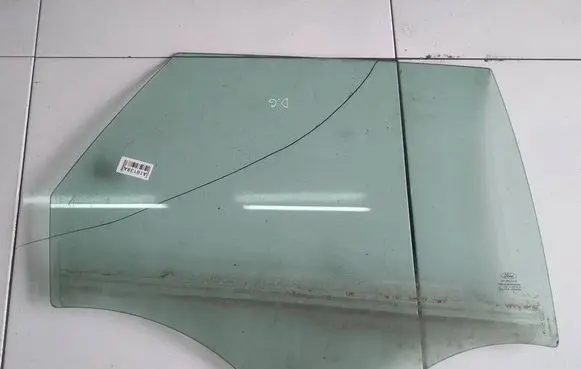 Ford Mondeo MK IV Rear door window glass AS2