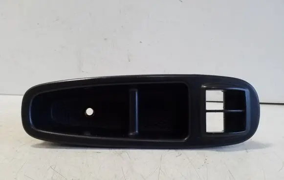 Fiat 500L Other front door trim element 735521977